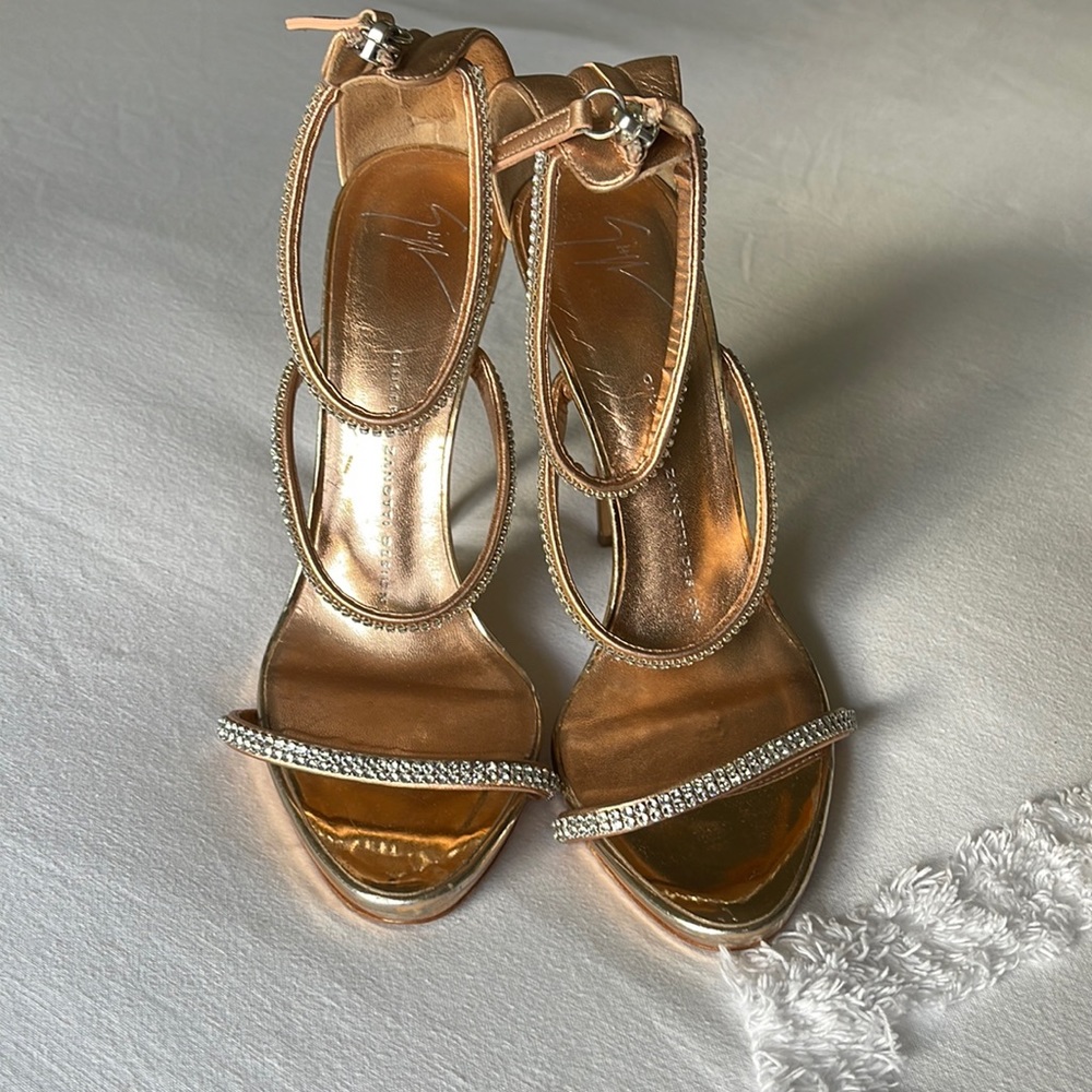 SOLD Giuseppe Zanotti Women Gold Coline High-Heel Sandal Shoes Size IT 38 /US 7